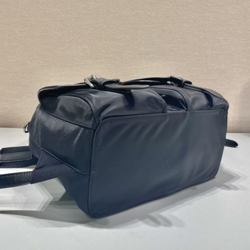 Pra*a backpacks